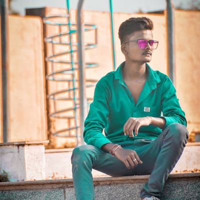 💁♀उम्र__________भर 🙂भूल 🙅🏻♀ना 🤬पाओगे ☝#वो 🤝#मुलाकात ‼हूं 😎मैं 💏