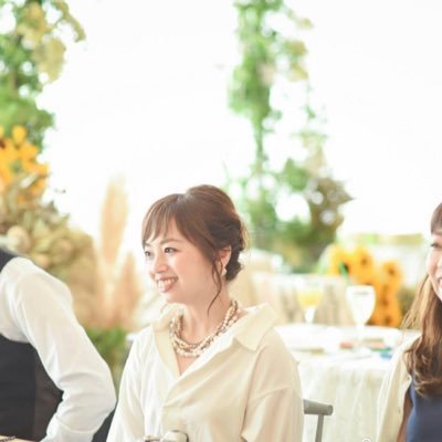 好奇心旺盛。心と体が喜ぶおいしいものが大好きなwebコピーライター。元企業研修講師。自分らしさや強みを活かして活躍したい人や、講師としてもっと飛躍したい人のお手伝いをしています。LPや販促物の作成、セミナー構成のご相談などお気軽にどうぞ。