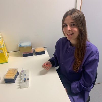 MRC/CASE PhD candidate at @lstmnews 👩🏻‍🔬 | Molecular microbiologist investigating the genomics of AMR 🧫 🧬 | Likes to run🏃‍♀️