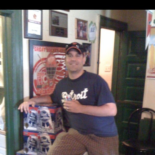 tofizzle's profile picture. Sports fan. Part time comedian. Lover of all things related to hot dogs, and air guitar.