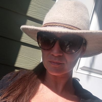 #BodyAutonomy #NY #FL living #HUMANRights #ERYT #MOM of #identicalTWINS #FreedomKeeper #GirlsonaJourney #bethepeace #earthkeeper #FrequencyGoddess