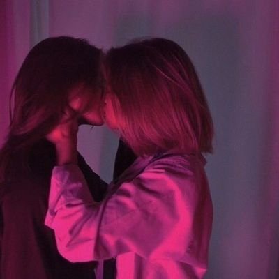 peesxongsa Profile Picture