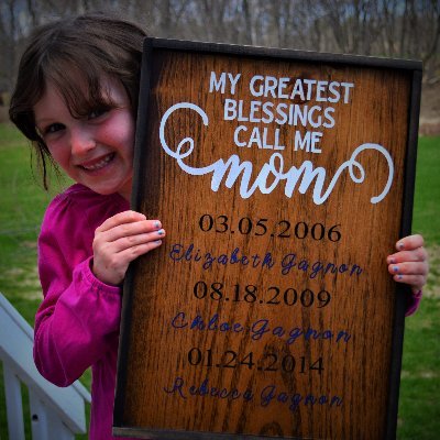 Beck Woodworking is a family owned company located in Northern New Hampshire. We make a wide variety of shelves, signs and other wooden projects.