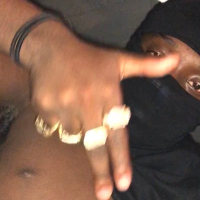 _OnlyOc's profile picture. 