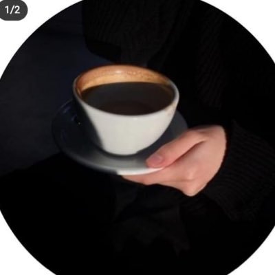 lCzJ6H12JsdpAaR's profile picture. 