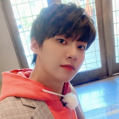 olafmanwei's profile picture. 이진혁의 바보 💙 아기태양 💙 'ʟᴇᴛ'ꜱ ʟɪᴠᴇ ᴀ ʟɪꜰᴇ ʟɪᴋᴇ ᴀ ꜰᴀɪʀʏᴛᴀʟᴇ'