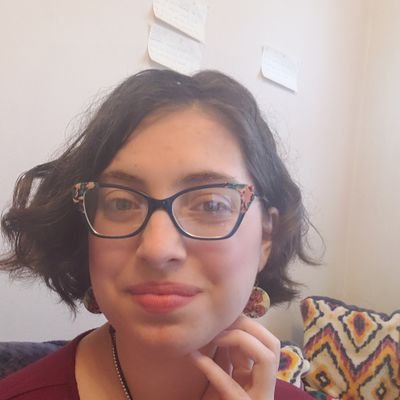 Elizabeth or Liz. PoetryInMotion on AO3. Lesbian. Poetry, Prose, and Pop Culture Fuckery. Poetry Reader for @BoothAJournal (She/her) #FreePalestine 🇱🇧🇭🇺🇮🇪