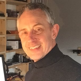 Multimedia producer / webpromoter / video streamer / Google Partner + search algorithm chaser / multi-instrumentalist