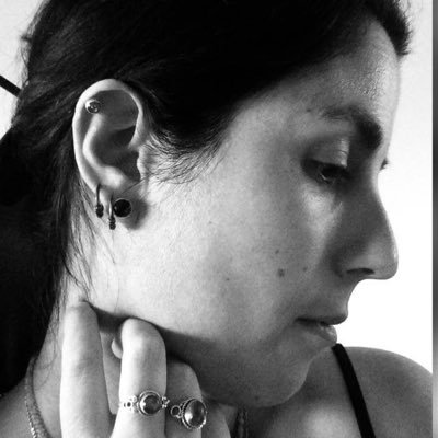 Marta_Nazare's profile picture. Translator. Transcreator. Writer of children's horror stories. /📖 «Sangue Novo», 2021 /📖 «Sangue», 2022 /💀Content Writer @ Fábrica do Terror.