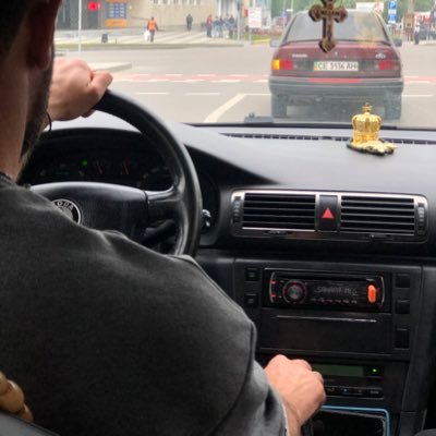 Devid99716870's profile picture. 