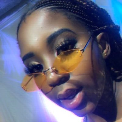 Daughter of the Most High God🕊• IG: @chiderrah_ • 👻: @chidera_ibee