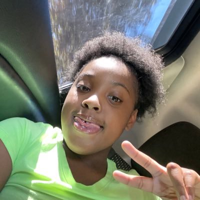 Y’all don’t need to know anything about me periodtt 💕🥵💜💍🖇