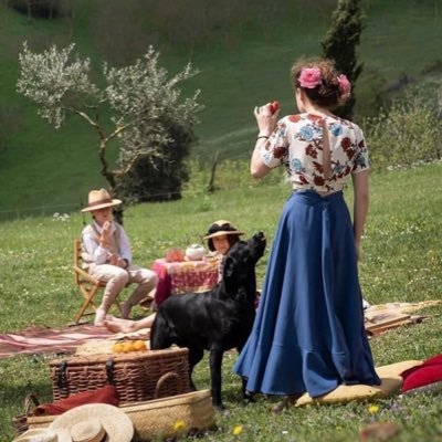 Re001s's profile picture. 