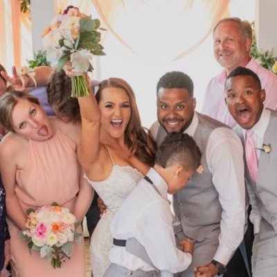 PeeperSetta's profile picture. 