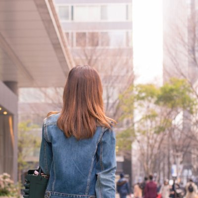 【脳科学と心理学で自己肯定感爆上がりしてありのままで愛された方法発信中🌼】自己肯定感UP・恋愛攻略の専門家｜ダメンズと4年同棲→婚約破棄→既婚者と恋愛→どん底→脳と心の勉強したら一気に「都合のいい女」を卒業→優しくて気の合う彼と交際｜自己肯定感を上げる学校も紹介してます💎