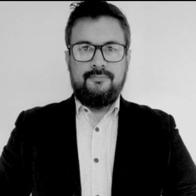 soy_creador's profile picture. Conferencista motivacional y de negocios. 🗣👥
Creador digital. 👨‍💻

Página web https://t.co/nNXZqrvupF 

Instagram @soy_creador