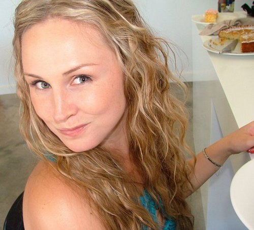 bethanytyson's profile picture. I'm Bethy, I love Kimmy, life is grand