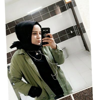 Haticeozpolattt's profile picture. 