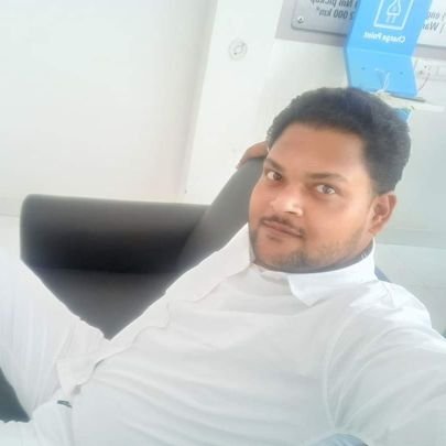 RahulSi22390335's profile picture. buisness in blood