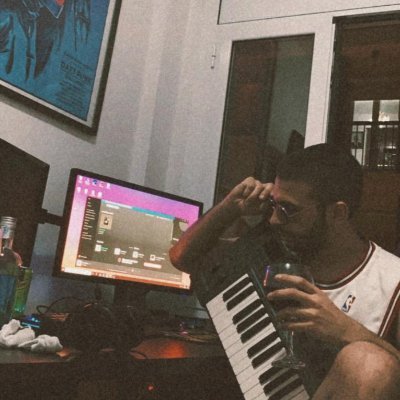 TitoCresom's profile picture. 