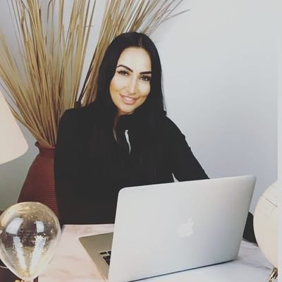 Linda_hudson_'s profile picture. Experience Bitcoin trader and investor 
Mom to two and a traveller.