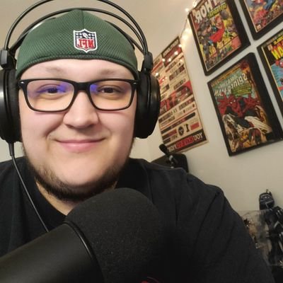Packers Part Owner 🧀 | 
Podcast Host for @tatertalkspod  🎤 | Self Proclaimed NFL Analyst 🏈 | 
Memer 🧻