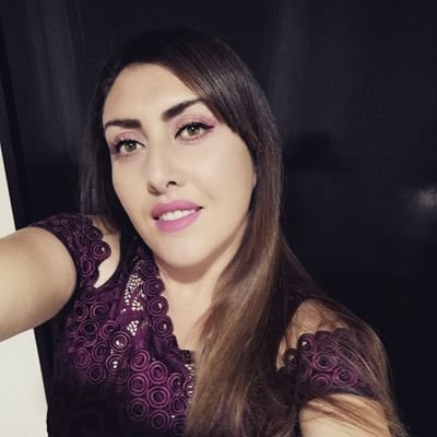 lululanderos's profile picture. 