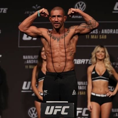 Lutador do UFC ,categoria galo 61kg,cartel:16-1,professional MMA fighter bantamweight 135lbs