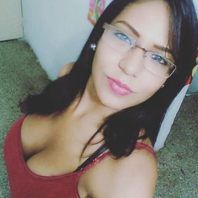 Amante de la naturaleza, me encantan los deportes al aire libre, la lectura y un buen Café!!