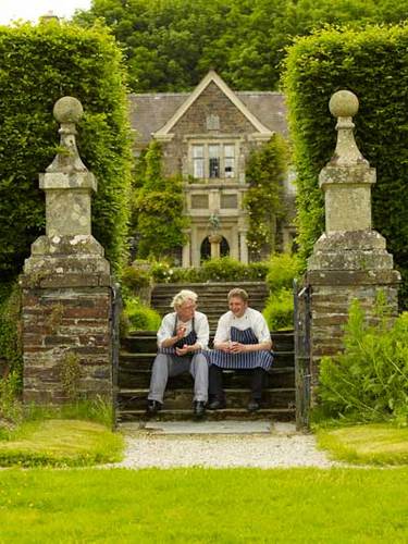 Lewtrenchard_'s profile picture. Jacobean Manor House Hotel near Dartmoor - 3 AA Rosette dining - Chef Patron, Jason Hornbuckle.  Purple Carrot - Chef's Table, a unique dining experience.