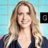 GabrielaPrioli's profile picture. que tal parar de pensar com o fígado? - YouTube: Gabriela Prioli (vídeos terças e quintas às 19h).
