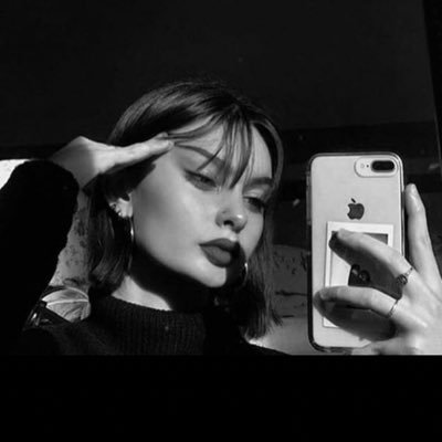 vnada19's profile picture. 