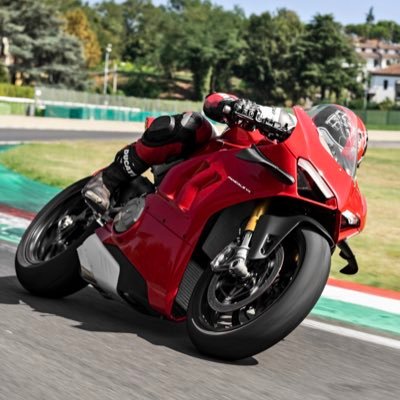 rivers_enrique's profile picture. Immigration Attorney⚖️ @CDMX & Business Partner @houstontx @paris 🇺🇸🇫🇷🇲🇽 it's everyone's commitment & responsibility 😷be safely