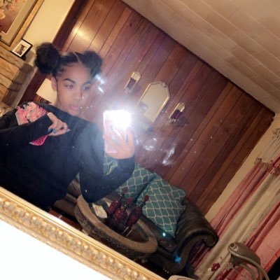 tv59ooM0VBCA1BA's profile picture. 