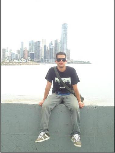 Tratando de conquistar el mundo... HOY ES DOMINGO!!! +∞