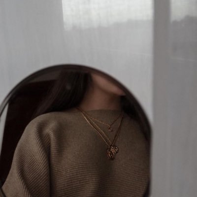 -1995 ⚜️.  يارب أيام مُزهرة بكُل مانُحب ♥️.
