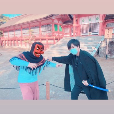 別保小→岩田学園27th→大分大学 工学部 建築コース 大学院卒業（ヒッチハイクで日本1周制覇）