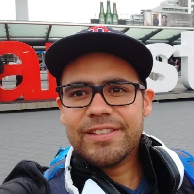 UX/UI designer, Bitcoin Enthusiast and UX Nights GDL organizer