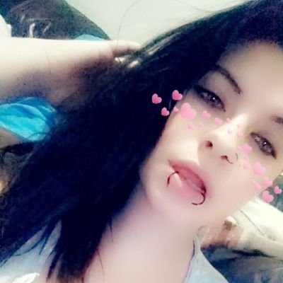 HI MY NAME IS KYLEE I AM A SONG WRITER MOST PEOPLE DONT NOTICE ME AND I WOULD APPRECIATE IF YOU GUYS DID BY FOLLOWING ME THANK YOU!🎤🎶📃