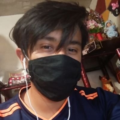 Soy una persona buena onda y espero agradarles mucho 🌻👽