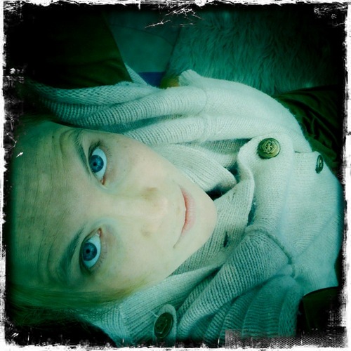 chloefsjohnston's profile picture. thinky, writey, talky