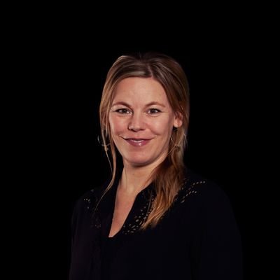 Marketing & Communications Specialist bij Fabrique; enthousiasteling; regelaar; spraakzaam; vrolijk; in beweging; moeder van 2