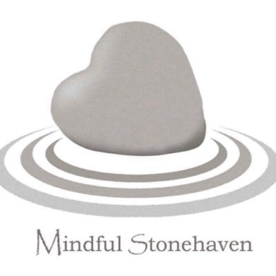 the mindful leadership coach helping you embrace ✨presence ✨compassion ✨ mindset ✨founder of FB’s Mindful Stonehaven