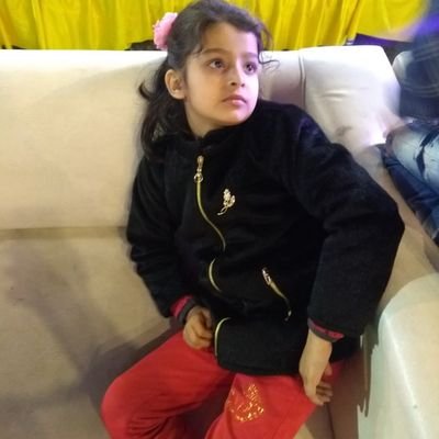 ParoolW's profile picture. 