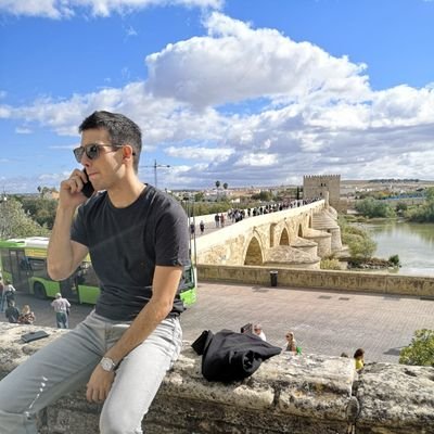 monxi06's profile picture. . . . .