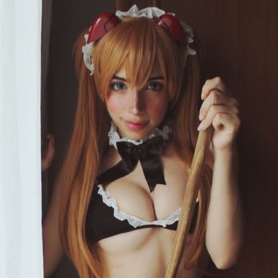 Cosplayer and Ero-Cosplayer from Italy 🇮🇹 🔞 18 + 🔞