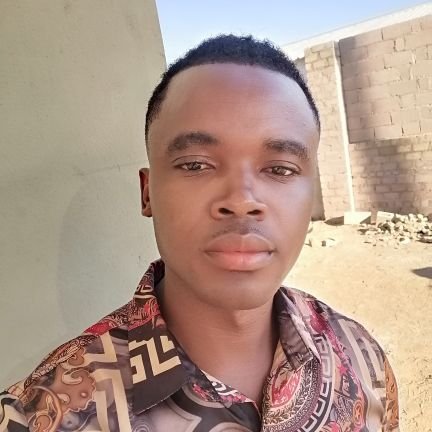 Erassy84714036's profile picture. 