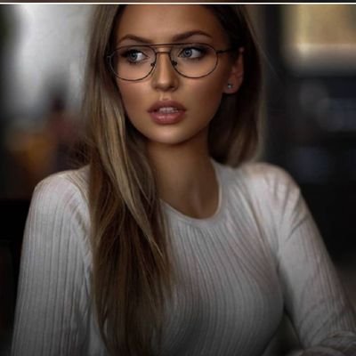 Sabakhan04831's profile picture. Artist by  heart 
 
Degree by crew