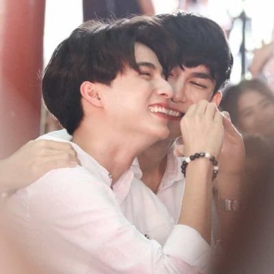 NXNehzfZ6sVCezL's profile picture. 别管那是非 只要我们感觉对