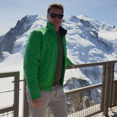 FilipCech12's profile picture. Technology enthusiast, Foodie & světoběžník